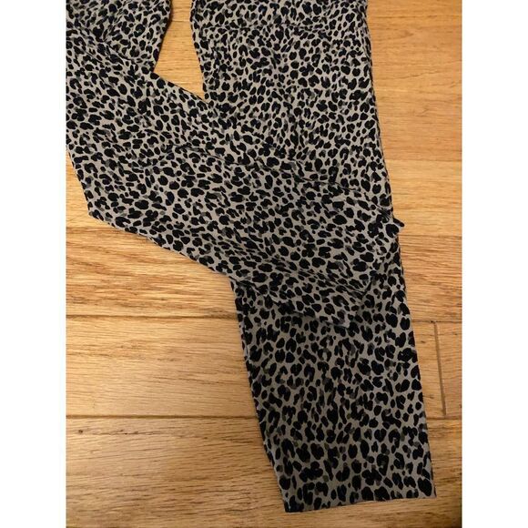 A New Day women's leopard print elastic waist with side zip skinny dress pants 4 - Picture 2 of 9